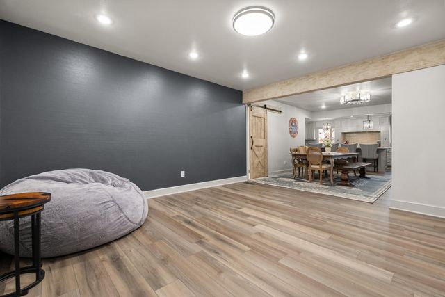 9609 Vicksburg Avenue, Lubbock, TX 79424