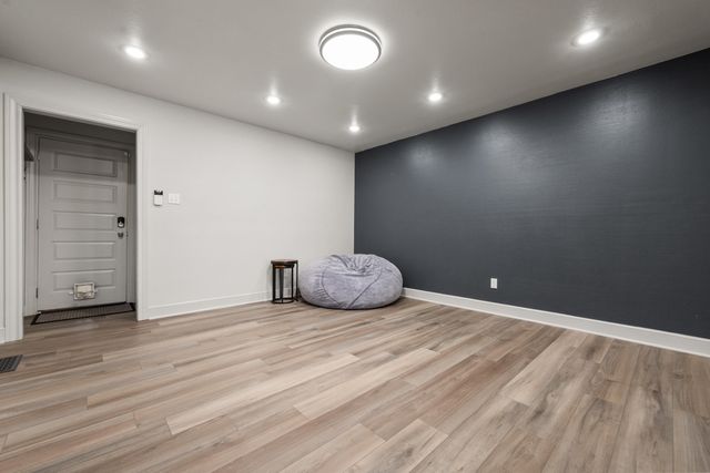 9609 Vicksburg Avenue, Lubbock, TX 79424