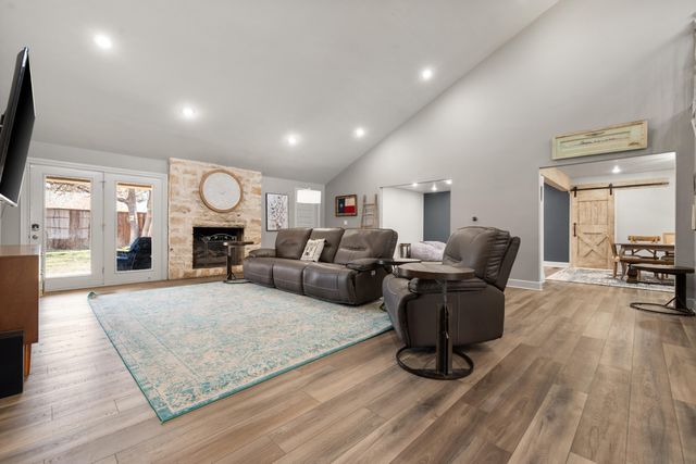 9609 Vicksburg Avenue, Lubbock, TX 79424