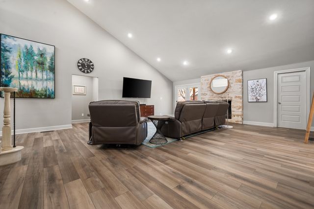 9609 Vicksburg Avenue, Lubbock, TX 79424