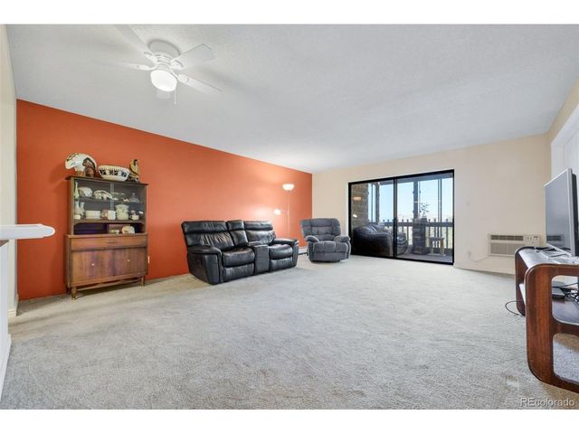14001 E Marina Dr 224-607, Aurora, CO 80014