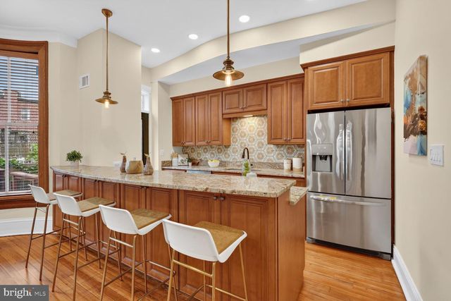 1804 WYOMING AVE NW, Washington, DC 20009