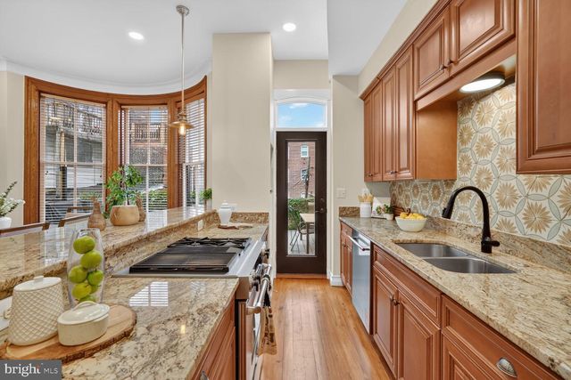 1804 WYOMING AVE NW, Washington, DC 20009