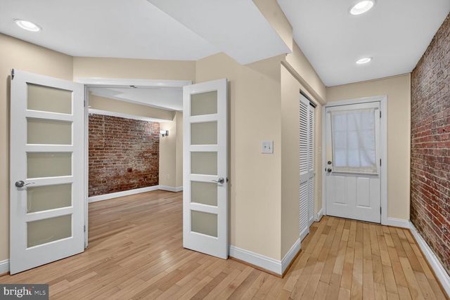 1804 WYOMING AVE NW, Washington, DC 20009