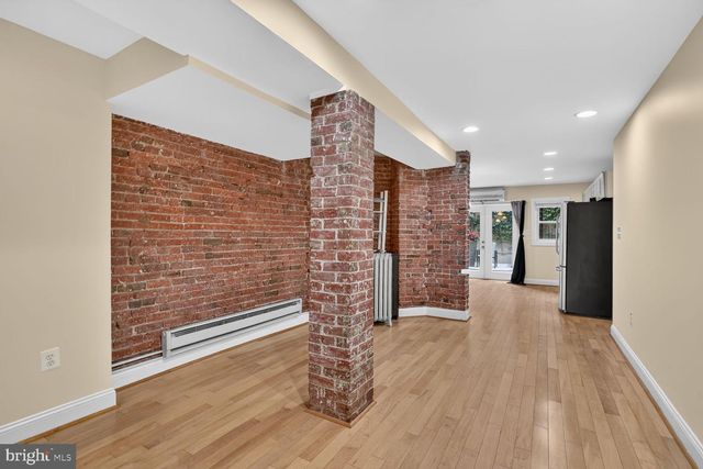 1804 WYOMING AVE NW, Washington, DC 20009