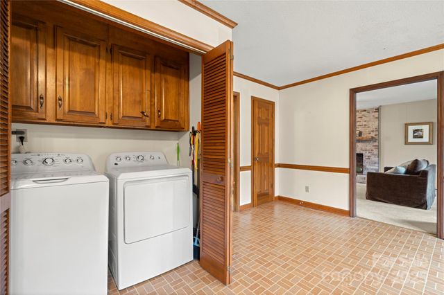 16417 Kimbolten Drive, Huntersville, NC 28078