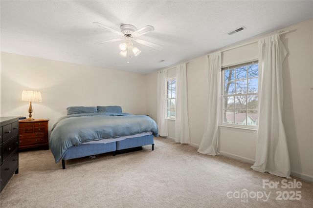 16417 Kimbolten Drive, Huntersville, NC 28078