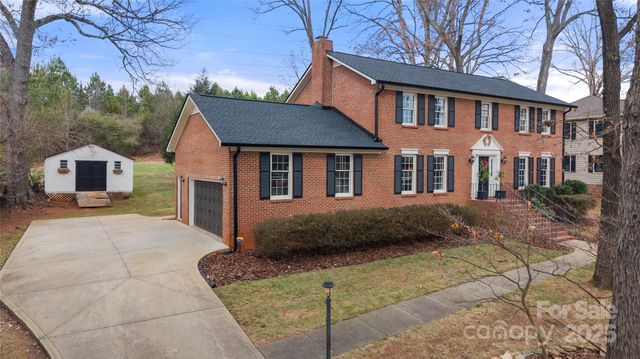 16417 Kimbolten Drive, Huntersville, NC 28078