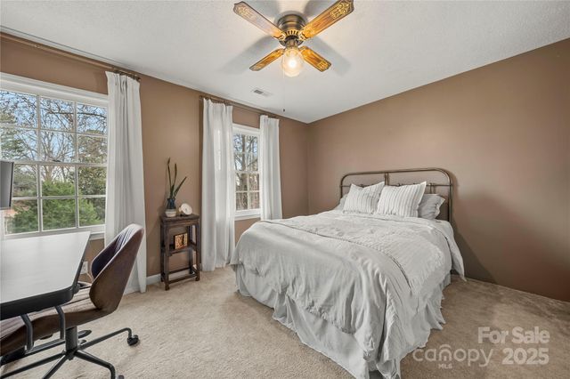 16417 Kimbolten Drive, Huntersville, NC 28078