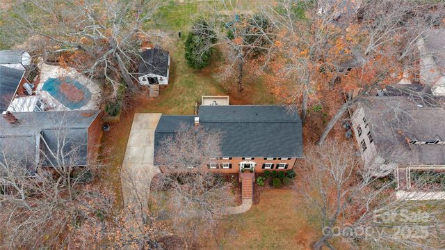 16417 Kimbolten Drive, Huntersville, NC 28078