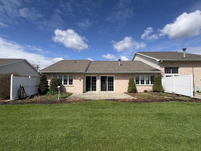 1534 River Pines DRIVE, Green Bay, WI 54311