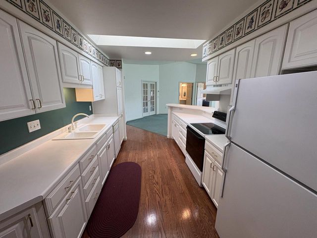 1534 River Pines DRIVE, Green Bay, WI 54311