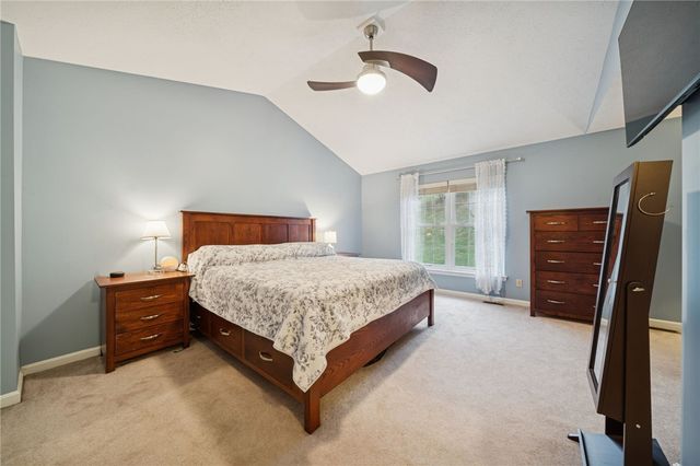 4003 Trail Side Ct, Penn Twp, PA 15644