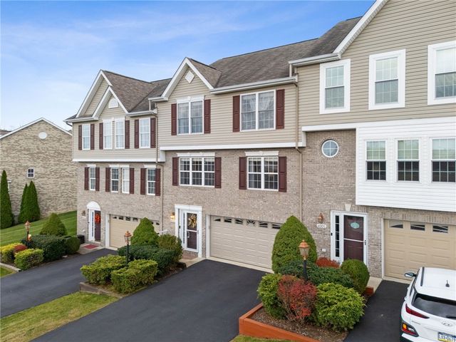 4003 Trail Side Ct, Penn Twp, PA 15644