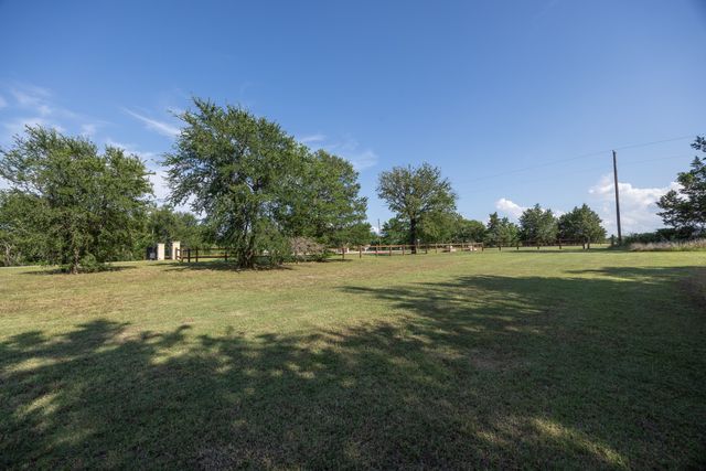 Lot 1 Diamond Point, Corsicana, TX 75109