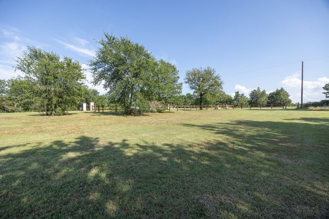 Lot 1 Diamond Point, Corsicana, TX 75109