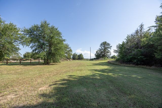Lot 1 Diamond Point, Corsicana, TX 75109