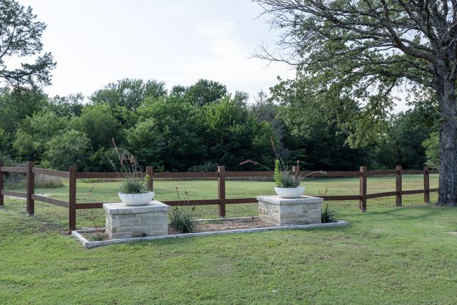 Lot 1 Diamond Point, Corsicana, TX 75109