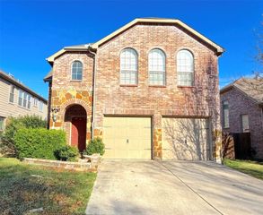 2405 Reston Drive, Mckinney, TX 75072