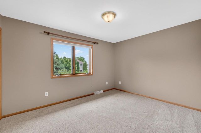 467 Sherbrooke Drive, Sun Prairie, WI 53590