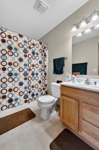 467 Sherbrooke Drive, Sun Prairie, WI 53590