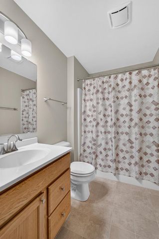 467 Sherbrooke Drive, Sun Prairie, WI 53590
