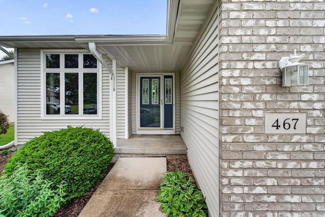 467 Sherbrooke Drive, Sun Prairie, WI 53590