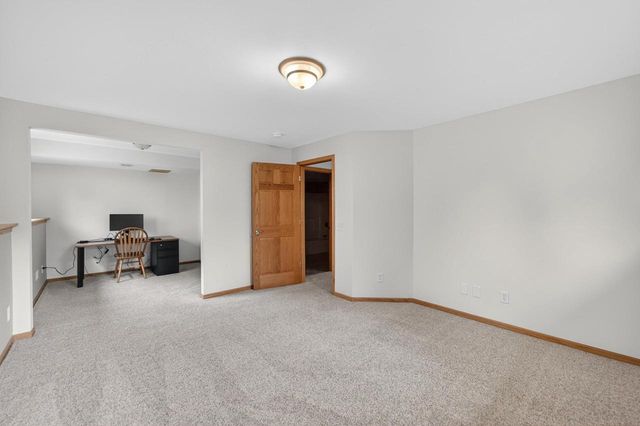 467 Sherbrooke Drive, Sun Prairie, WI 53590