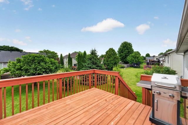 467 Sherbrooke Drive, Sun Prairie, WI 53590