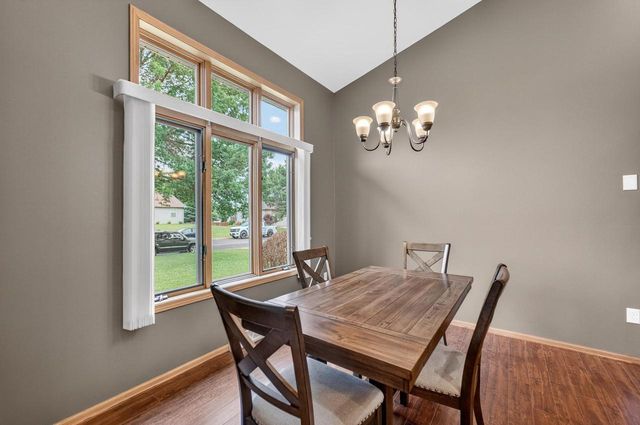 467 Sherbrooke Drive, Sun Prairie, WI 53590