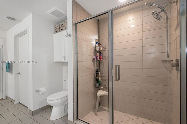 999 SW 1st Ave 3215, Miami, FL 33130