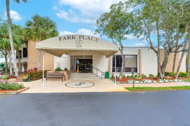 1400 Saint Charles Place 420, Pembroke Pines, FL 33026