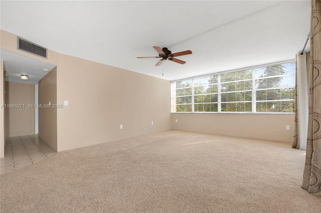 1400 Saint Charles Place 420, Pembroke Pines, FL 33026