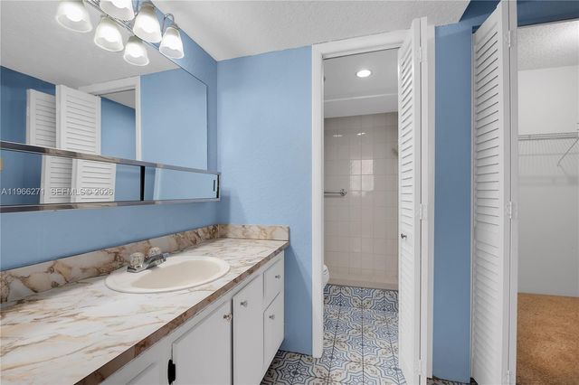 1400 Saint Charles Place 420, Pembroke Pines, FL 33026