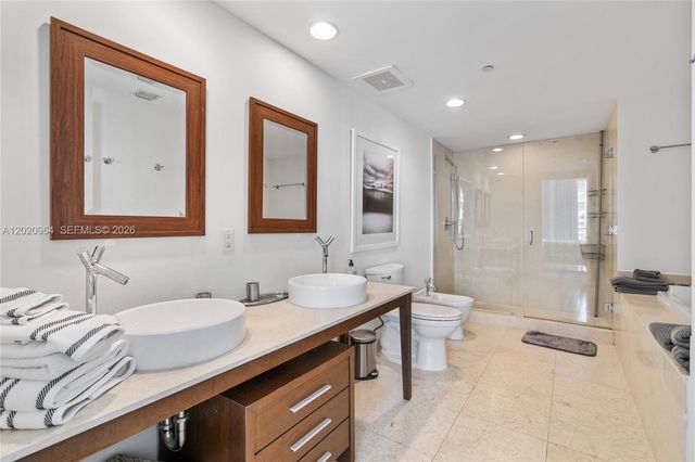 495 Brickell Ave 4510, Miami, FL 33131