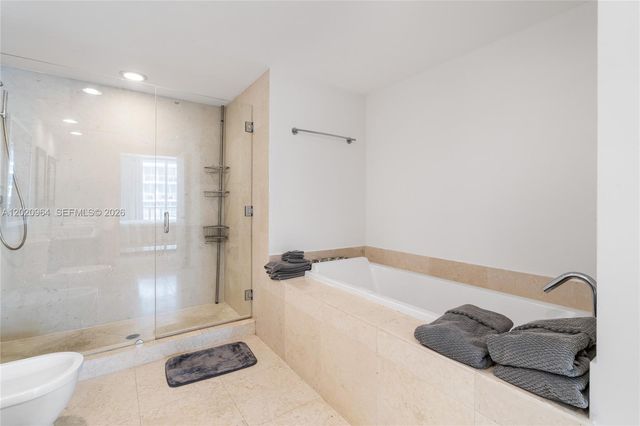 495 Brickell Ave 4510, Miami, FL 33131
