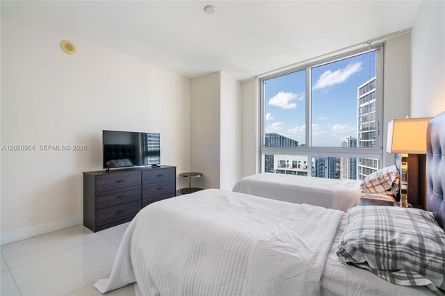 495 Brickell Ave 4510, Miami, FL 33131