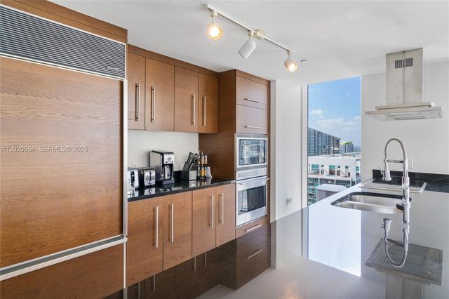 495 Brickell Ave 4510, Miami, FL 33131