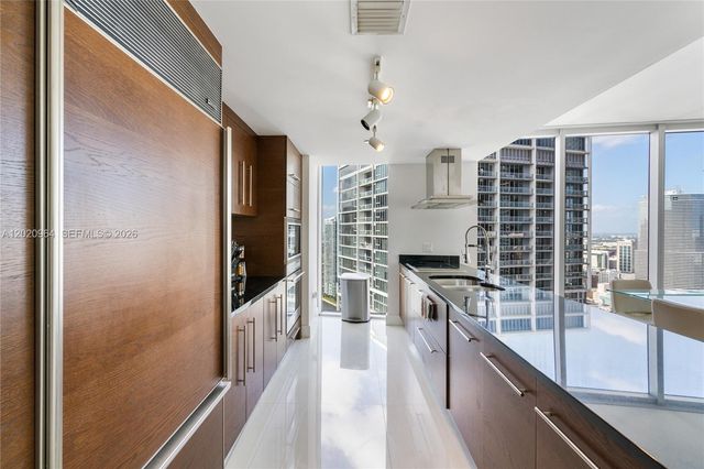 495 Brickell Ave 4510, Miami, FL 33131