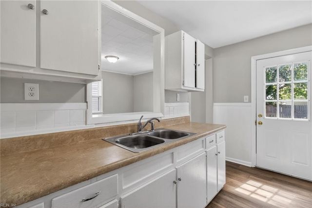 3220 Lens AVE, Norfolk, VA 23509