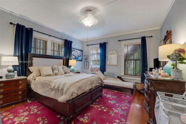 405 SW 11th Ave, Miami, FL 33130