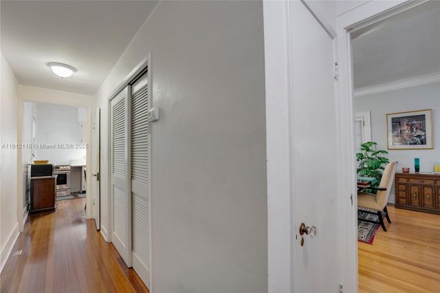 405 SW 11th Ave, Miami, FL 33130