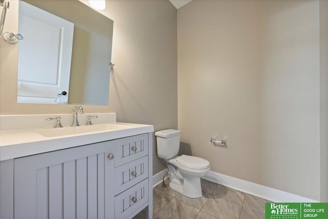 4008 Harney Street, Omaha, NE 68131