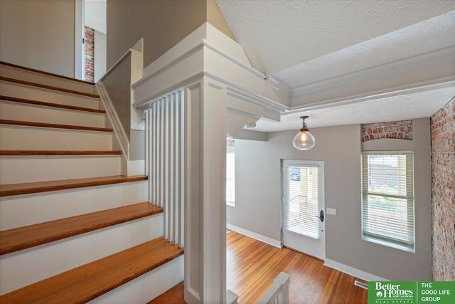 4008 Harney Street, Omaha, NE 68131