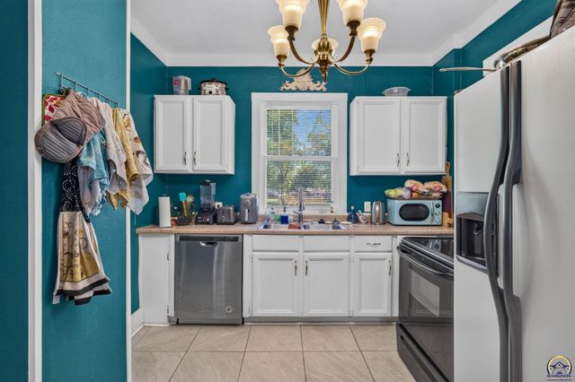726 SW Buchanan ST, Topeka, KS 66606