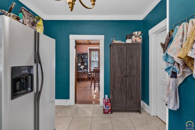726 SW Buchanan ST, Topeka, KS 66606