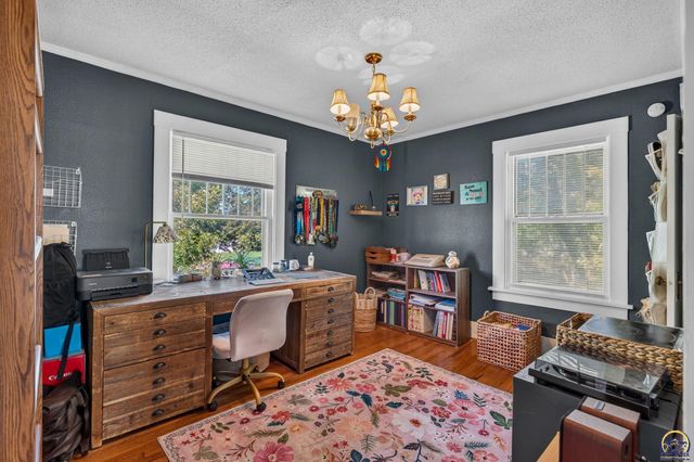 726 SW Buchanan ST, Topeka, KS 66606