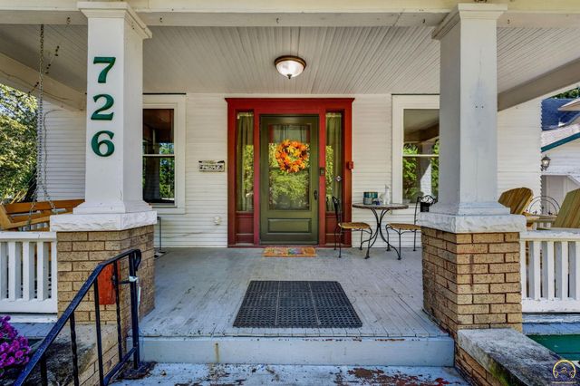 726 SW Buchanan ST, Topeka, KS 66606