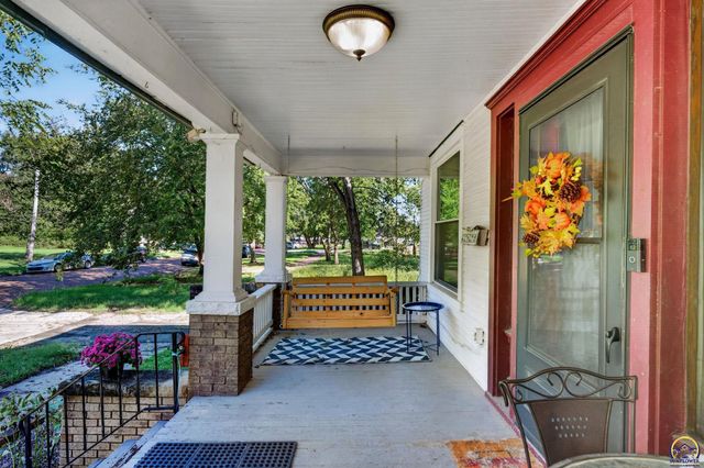 726 SW Buchanan ST, Topeka, KS 66606