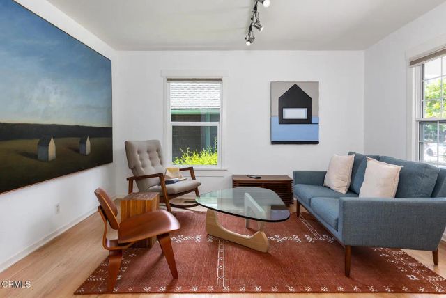 1032 Palm Avenue, South Pasadena, CA 91030
